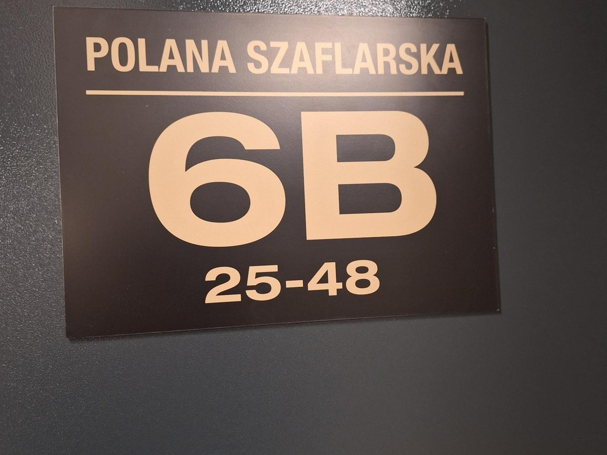 Grey Polana Szaflarska *